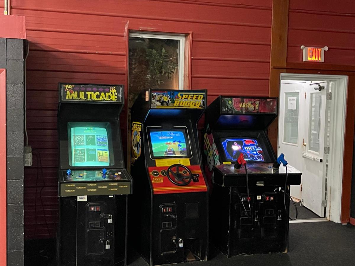 Camp Inn Lodge Oscoda Eksteriør bilde