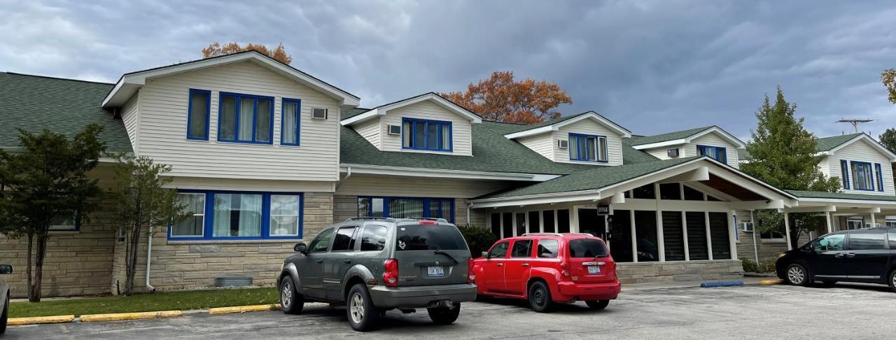 Camp Inn Lodge Oscoda Eksteriør bilde