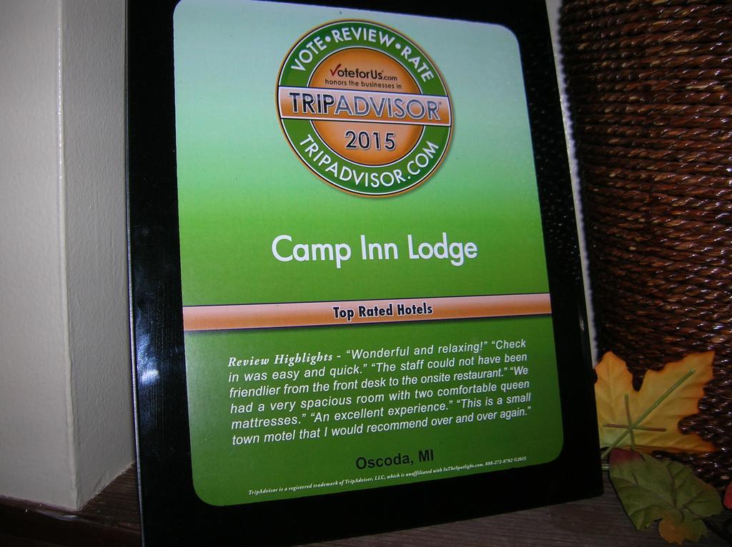 Camp Inn Lodge Oscoda Eksteriør bilde