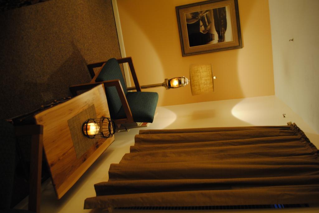 Camp Inn Lodge Oscoda Rom bilde