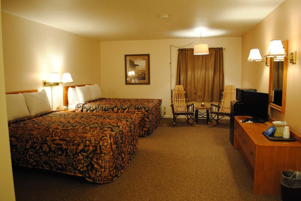 Camp Inn Lodge Oscoda Eksteriør bilde